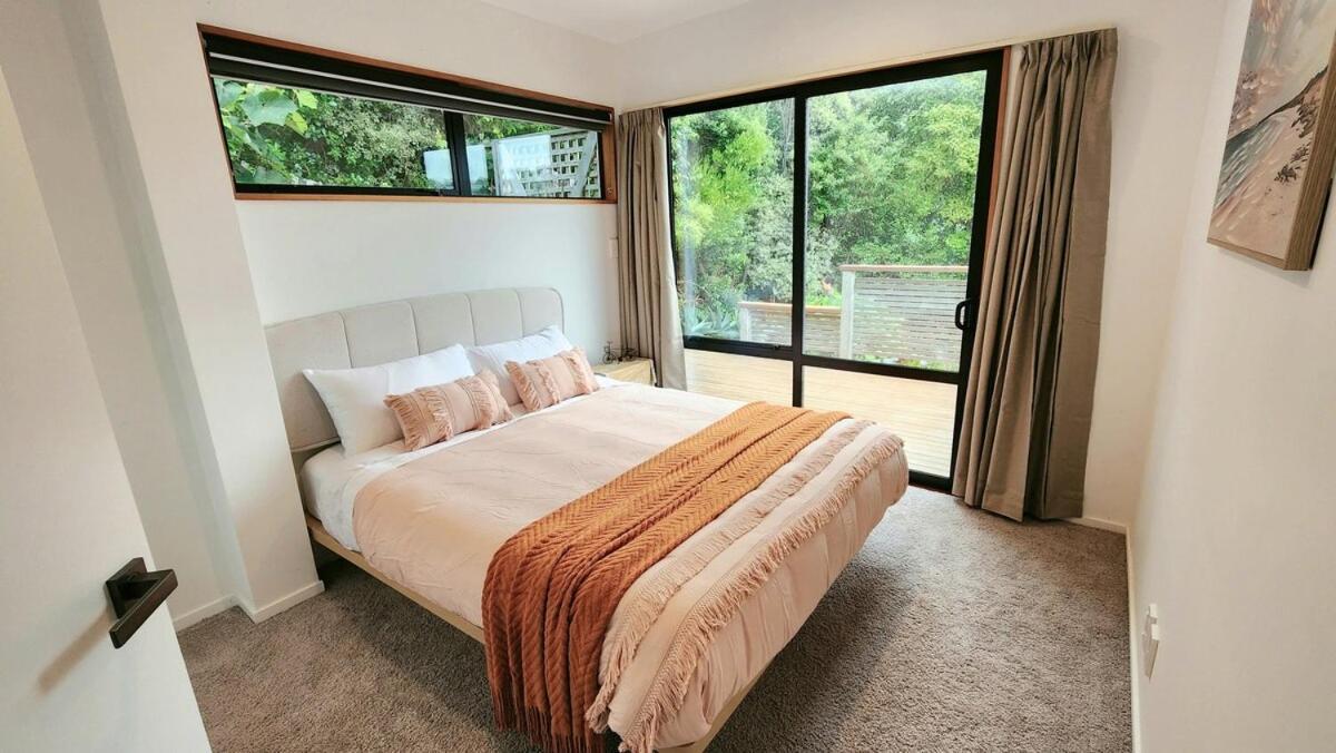 Oceanview Luxury 3brm Family Retreat Holiday home *